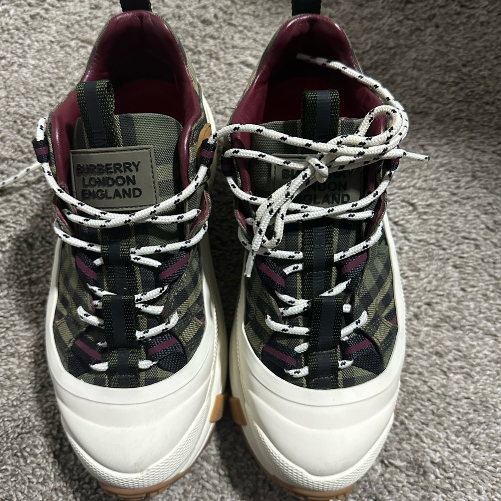 Burberry Green Canvas and Rubber Arthur Lace Up Sneakers Size 37.5 EU